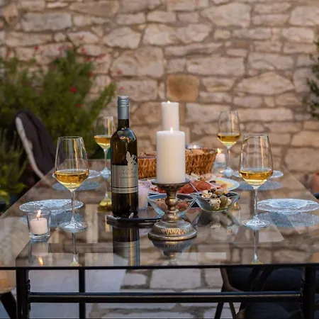 Apartmán Comfortable Stone House 4 Persons Porec, 4km Musalez